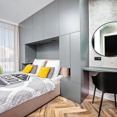 Homely Place Serce Poznania - Stary Rynek - Parking Διαμέρισμα *