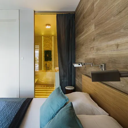 Apartment Homely Place Serce Poznania - Stary Rynek - Parking Poznan