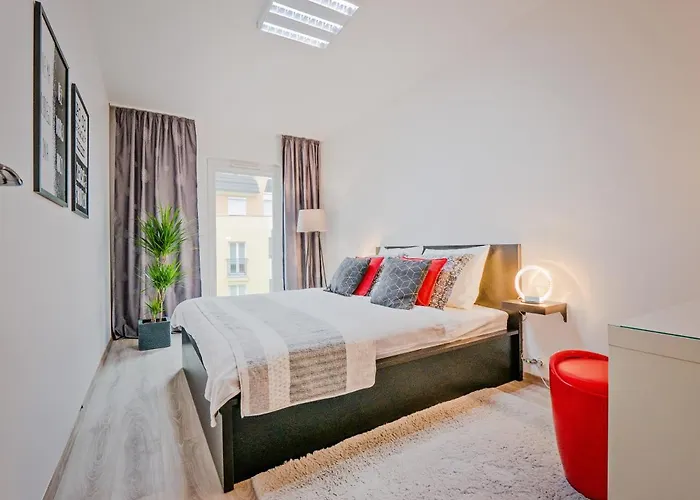 Apartment Homely Place Serce Poznania - Stary Rynek - Parking