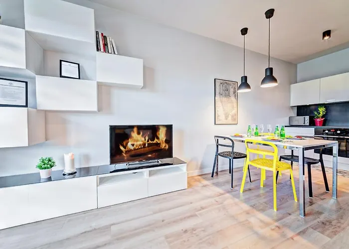 Homely Place Serce Poznania - Stary Rynek - Parking Apartment