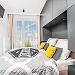 Homely Place Serce Poznania - Stary Rynek - Parking * Πόζναν