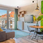 Homely Place Serce Poznania - Stary Rynek - Parking Διαμέρισμα