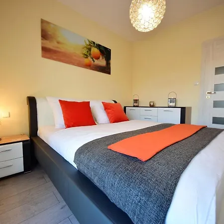 Homely Place Serce Poznania - Stary Rynek - Parking Appartement